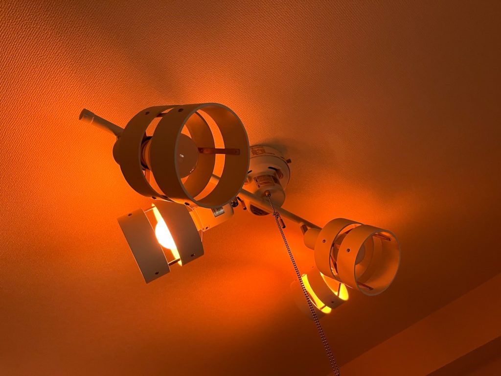 LIFXのスマート電球の画像